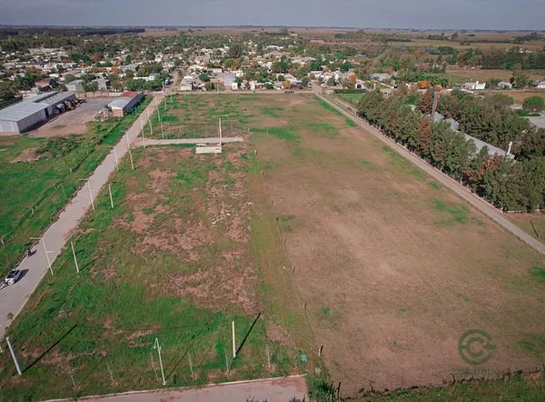 Terreno urbano de 1,5 ha en venta en Santa fe