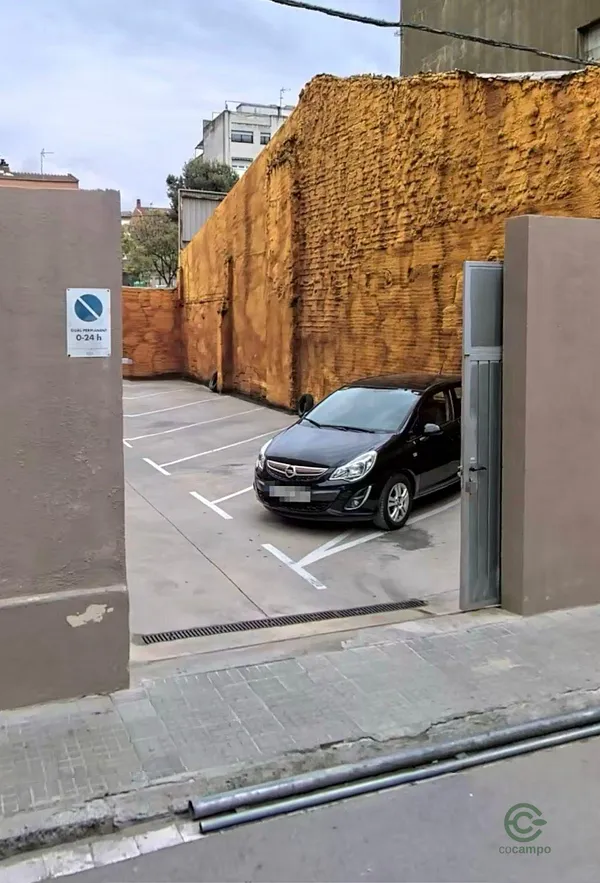 Spot image