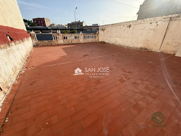 Spot image