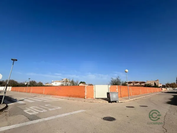 Terreno urbano de 0,07 ha en venta en Manzanares, Ciudad real