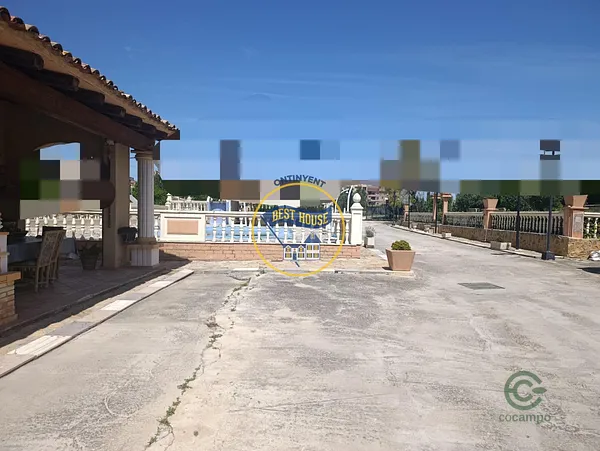 Spot image