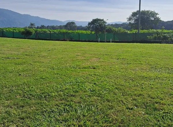Terreno urbano de 0,08 ha en venta en Tucumán