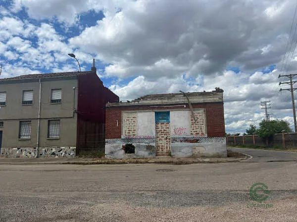 Finca rústica de 0,0198 ha en venta en León, León