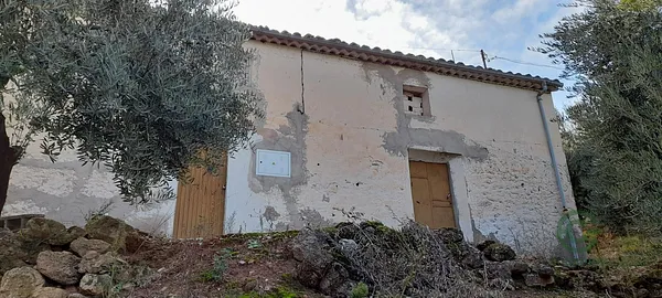 Finca agrícola de 0,6 ha en venta en Villanueva del arzobispo, Jaén