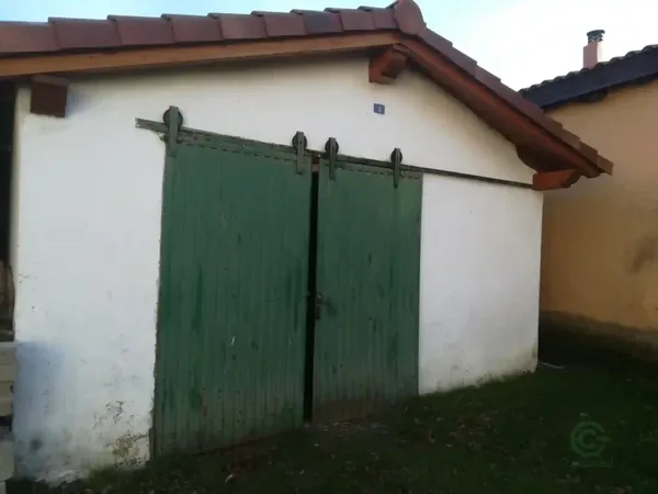Terreno urbano de 0,1 ha en venta en San Millan, Alava
