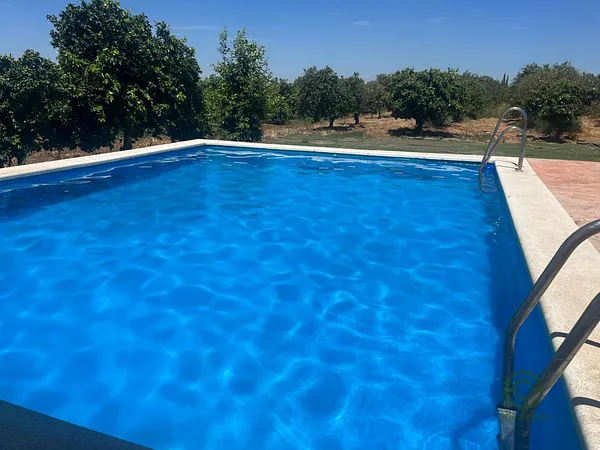 Finca rústica de 0,375 ha en venta en La algaba, Sevilla