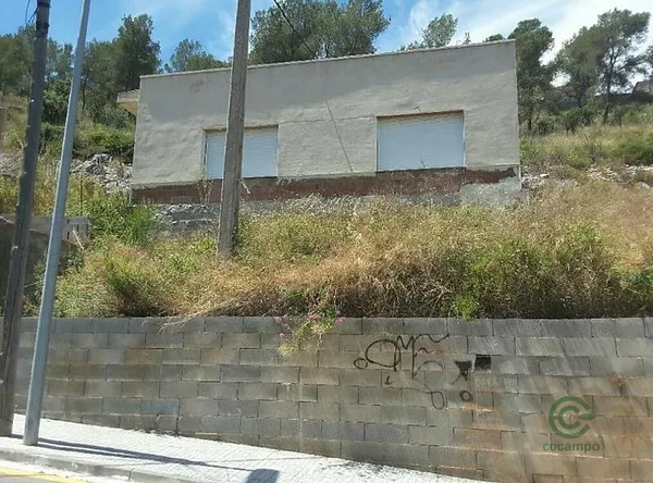 Casa de 0,0605 ha en venta en Canyelles, Barcelona