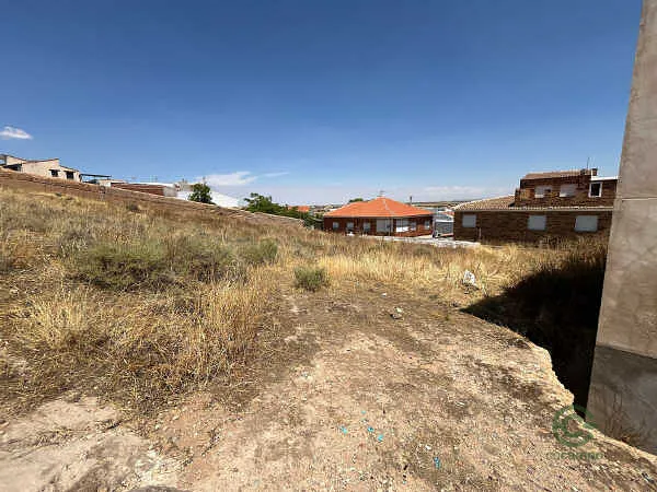 Casa de 0,034 ha en venta en Consuegra, Toledo