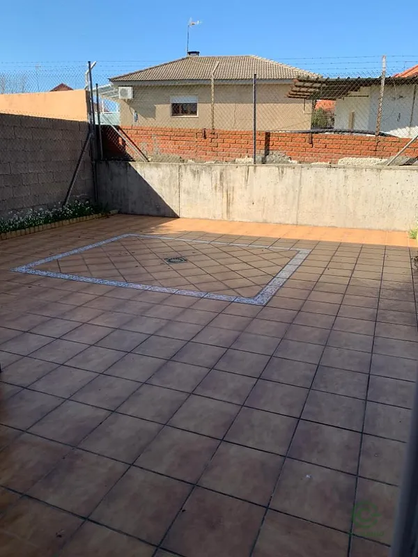 Casa de 0,0246 ha en venta en Toledo