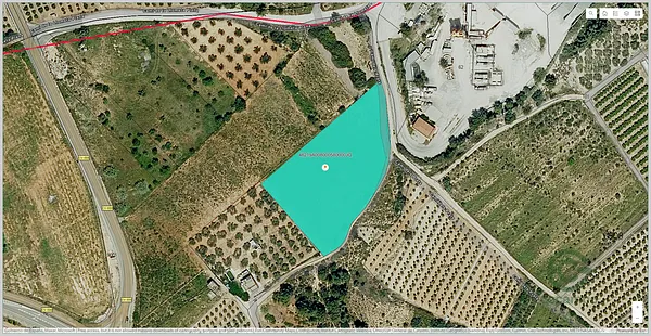 Finca rústica de 1 ha en venta en Chiva, Valencia