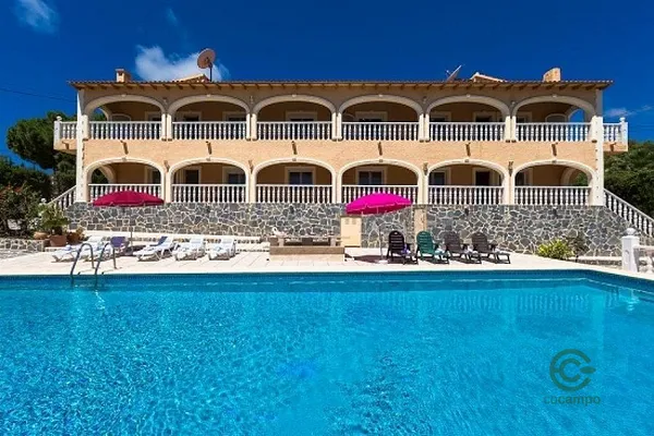 Casa de 0,15 ha en venta en Calpe, Alicante