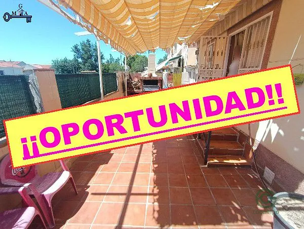 Casa de 0,0175 ha en venta en El viso de san juan, Toledo