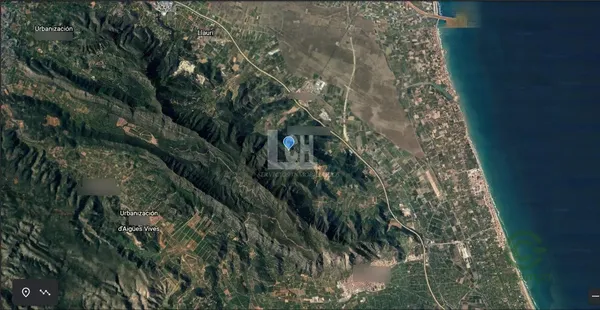 Spot image
