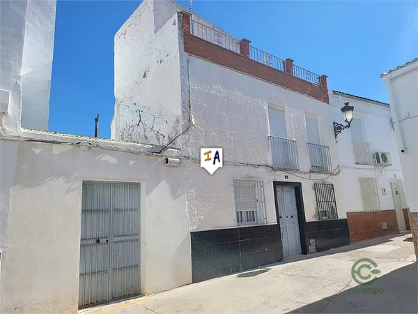 Casa de 0,0113 ha en venta en Pruna, Sevilla
