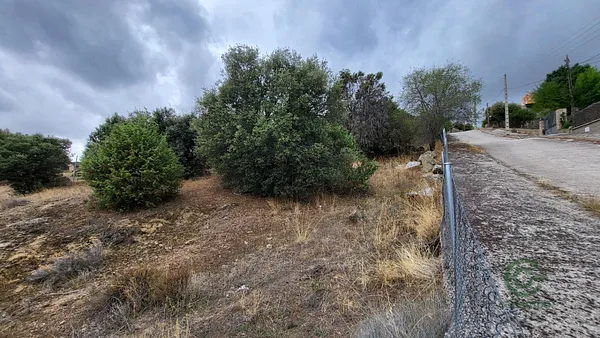 Terreno urbano de 0,1311 ha en venta en Avila, Avila