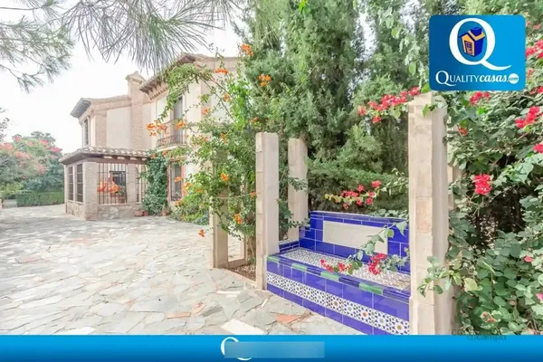 Casa de 0,7 ha en venta en Crevillent, Alicante