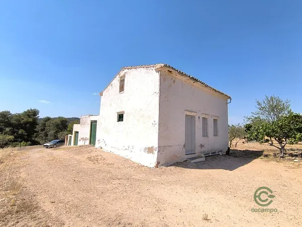 Finca rústica de 12 ha en venta en Villena, Alicante