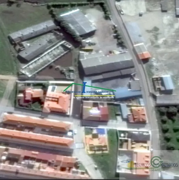 Terreno urbano de 0,168 ha en venta en Trujillanos, Badajoz
