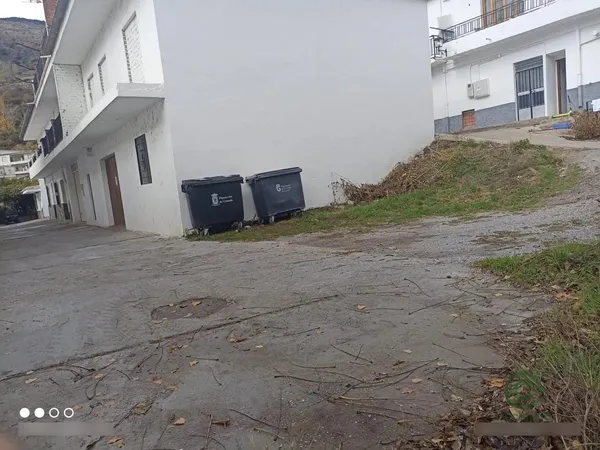 Spot image