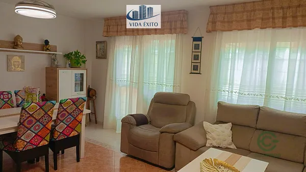 Casa de 0,03 ha en venta en Jaén, Jaen