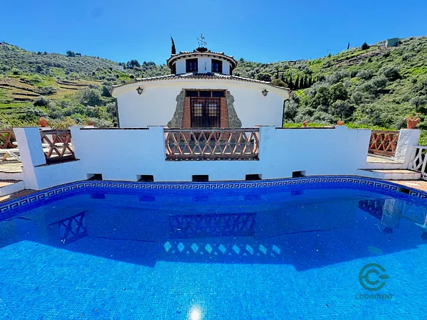 Finca de recreo de 0,25 ha en venta en Málaga