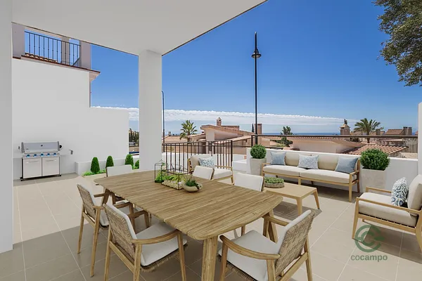 Casa de 0,0193 ha en venta en Mijas, Malaga