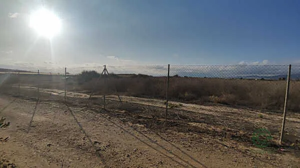 Finca rústica de 1,11 ha en venta en Totana, Murcia