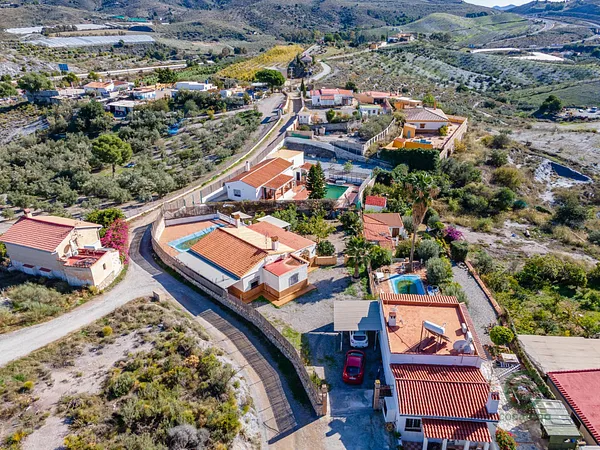 Finca de recreo de 0,0885 ha en venta en Velez de benaudalla, Granada