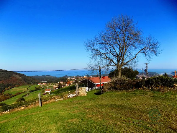 Finca rústica de 0,27 ha en venta en Asturias