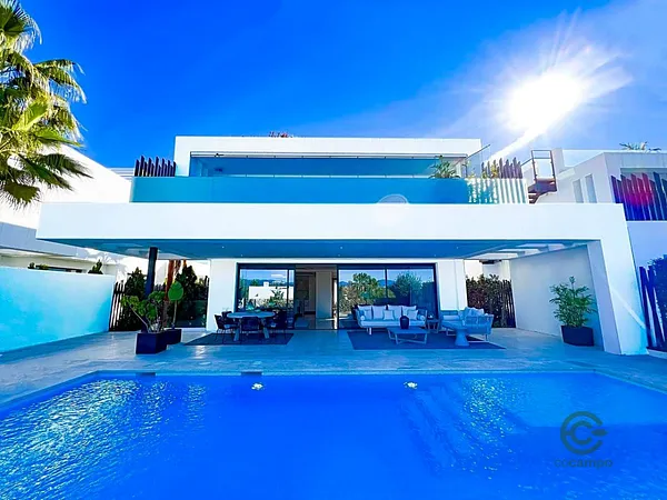 House of 0,0745 ha for sale in Malaga