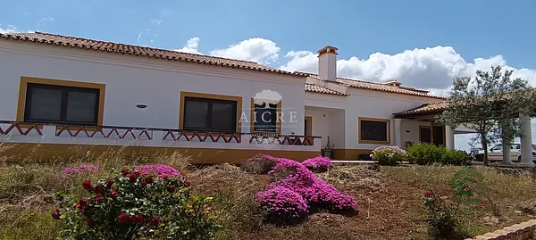 Finca rústica de 6,9 ha en venta en Alandroal, Évora