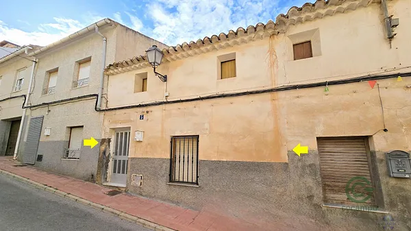 Spot image