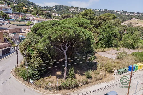 Terreno urbano de 0,4563 ha en venta en Bigues i Riells, Barcelona