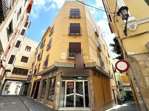 Spot image