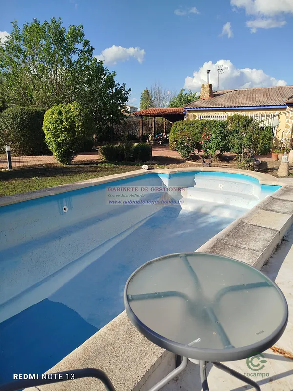 Casa de 0,18 ha en venta en Albacete, Albacete