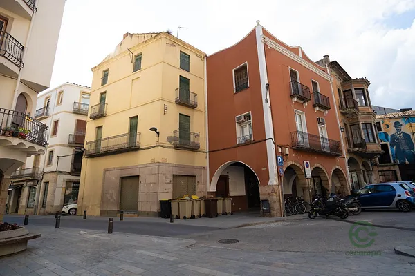 Spot image