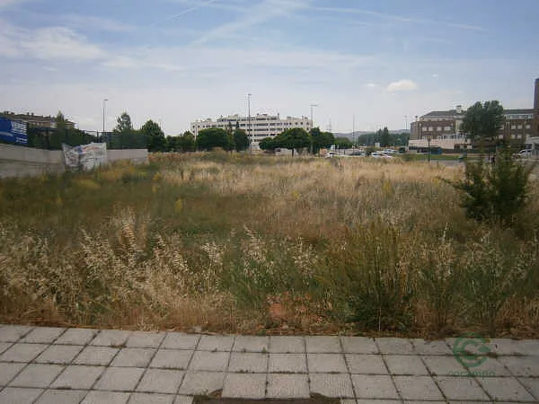 Finca rústica de 0,16 ha en venta en Ávila, Ávila
