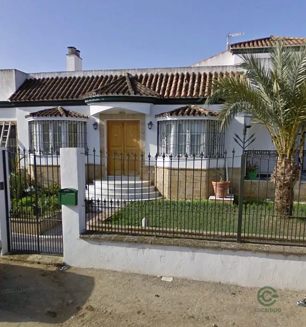 Casa de 0,48 ha en venta en Bornos, Cadiz