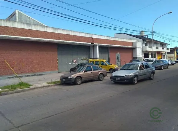 Nave industrial de 0,67 ha en venta en Buenos aires
