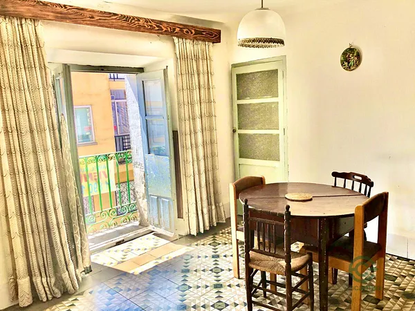 Casa de 0,0153 ha en venta en Peguerinos, Ávila