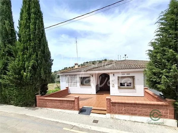 Finca rústica de 0,2407 ha en venta en Loja, Granada