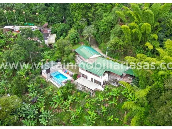 Finca rústica de 1,3938 ha en venta en Caldas