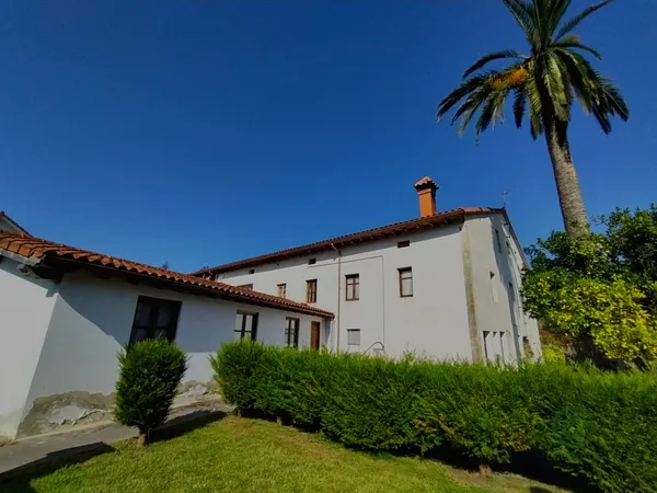 Casa de 0,07 ha en venta en Barcena de Cicero, Cantabria