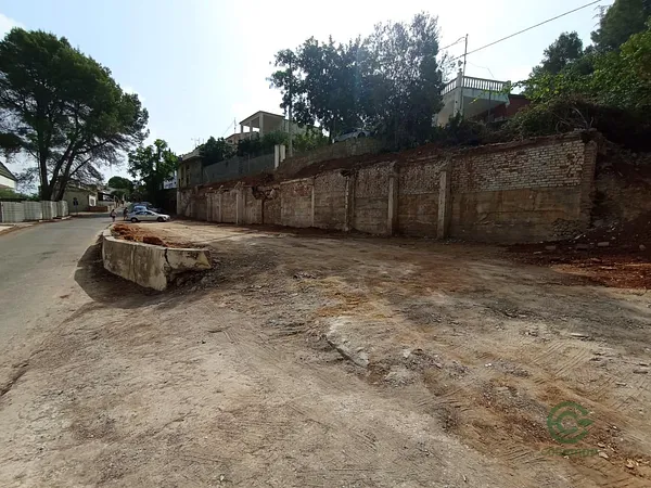Terreno urbano de 0,0832 ha en venta en Villalonga, Valencia
