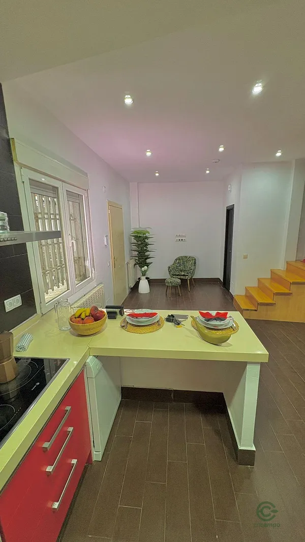 Casa de 0,01 ha en venta en Madrid