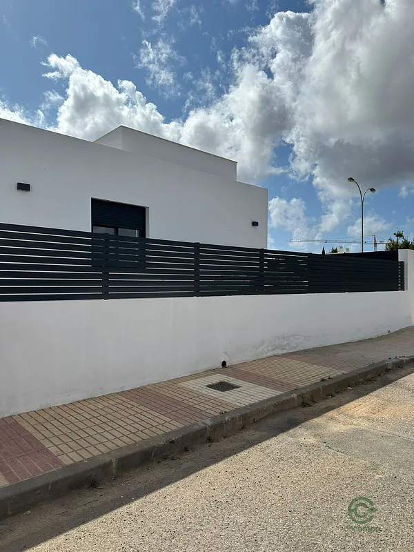 Spot image