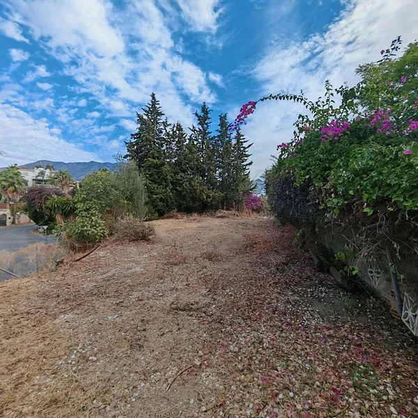 Terreno urbano de 0,0682 ha en venta en Mijas, Malaga