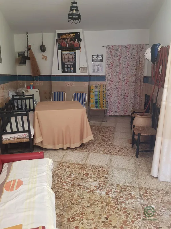 Spot image