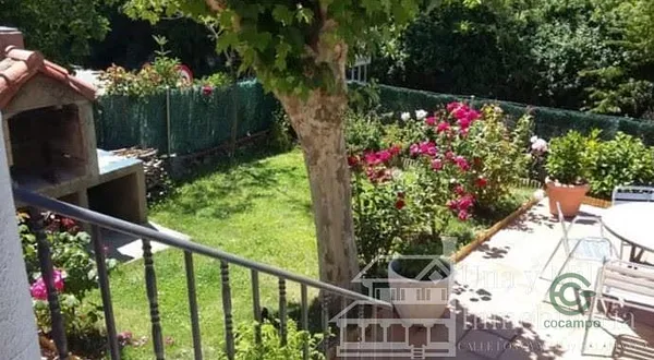 Casa de 0,0166 ha en venta en Sequeros, Salamanca