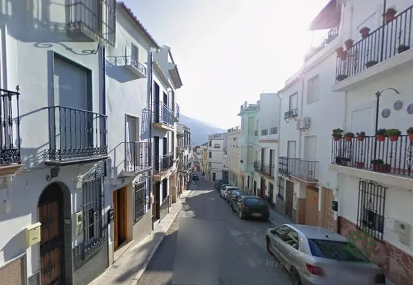 Spot image